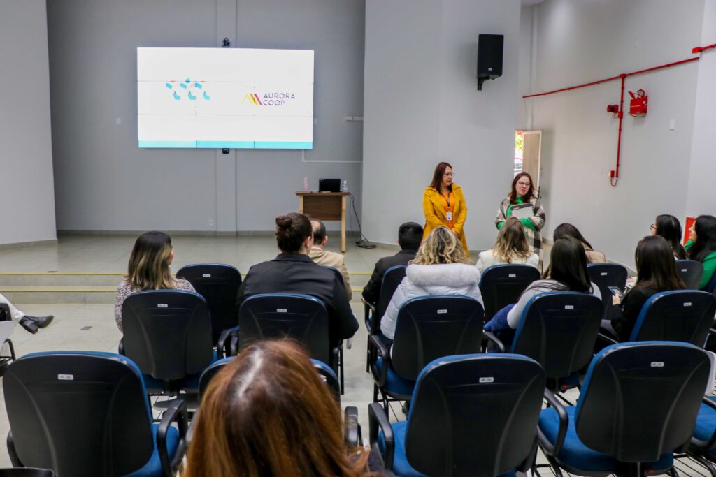 Aurora Coop e Falb lançam workshop Viva as Diferenças