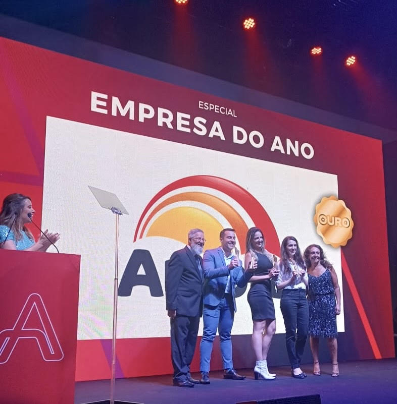 Aurora Coop foi reconhecida e premiada como a empresa do ano na premiação ABRE.